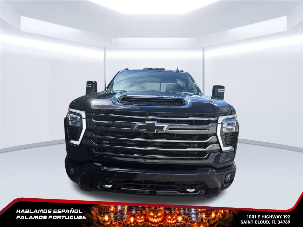 Used 2024 Chevrolet Silverado 2500 High Country w/ High Country Premium Package AWD/4WD image 8