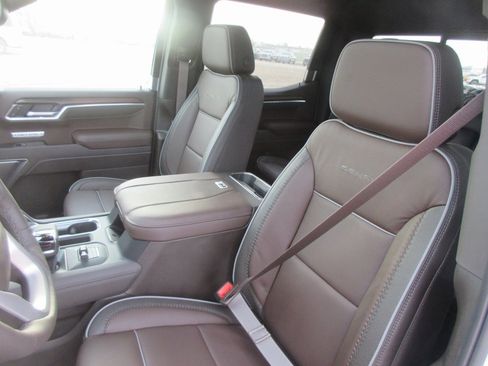 New 2026 GMC Sierra 1500 Denali image 14