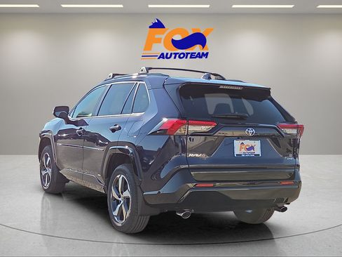 Certified 2025 Toyota RAV4 SE AWD/4WD image 3