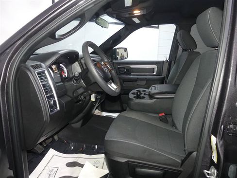 Used 2022 RAM 1500 Warlock AWD/4WD image 18