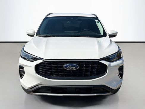 Used 2023 Ford Escape Platinum image 8