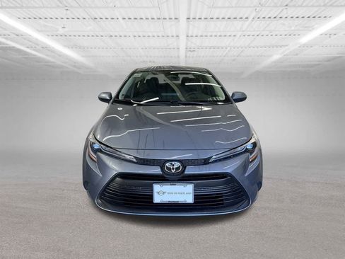 Used 2024 Toyota Corolla LE image 7