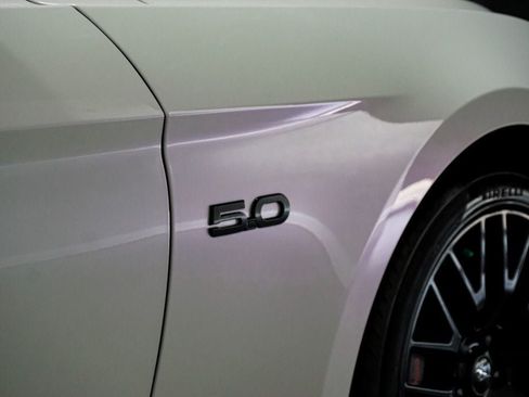 Used 2015 Ford Mustang GT Premium w/ GT Performance Package RWD image 33