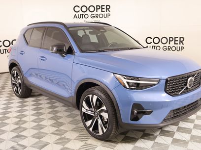 Used 2024 Volvo XC40 B5 Ultimate w/ Protection Package Premier