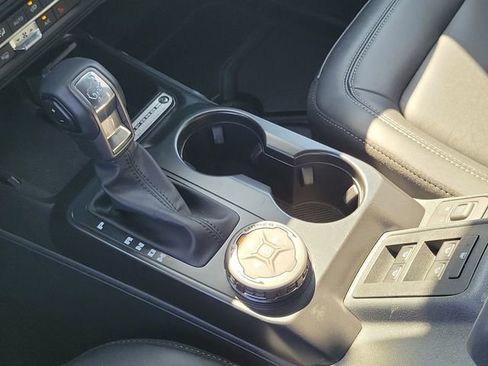 Used 2025 Ford Bronco Big Bend image 15