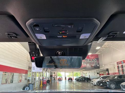 New 2026 Toyota Tacoma Limited AWD/4WD image 18