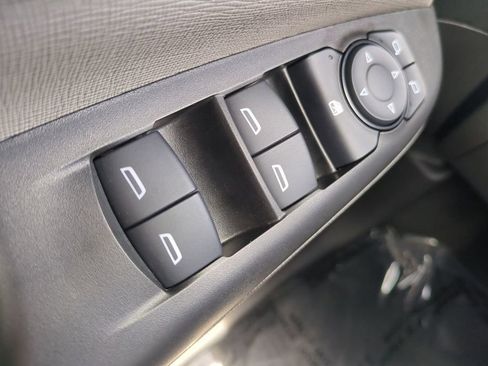 Used 2025 Buick Envista Avenir FWD image 24