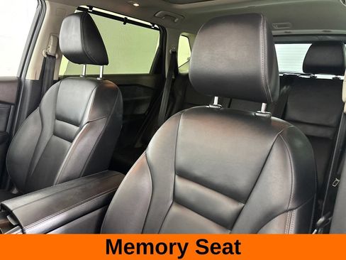Used 2023 Nissan Rogue SL w/ SL Premium Package AWD/4WD image 16