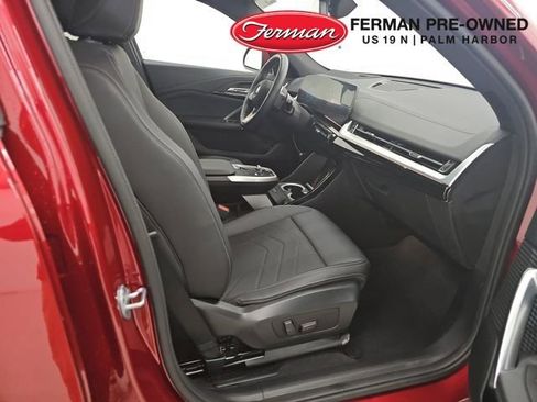 Used 2025 BMW X2 xDrive28i image 8