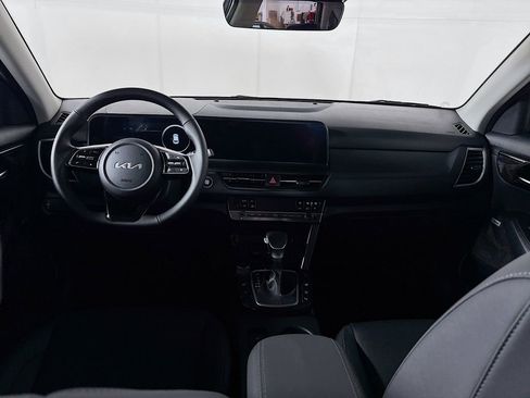 New 2026 Kia Seltos SX image 13