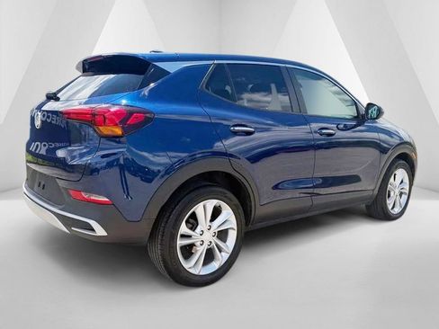 Used 2022 Buick Encore GX Preferred w/ Cold Weather Comfort Package FWD image 7