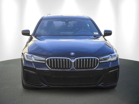 Certified 2023 BMW 530e w/ M Sport Package image 2