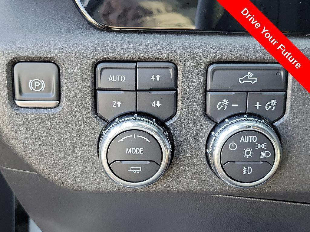 Used 2023 GMC Sierra 1500 Elevation w/ LPO, Elevation Black Package AWD/4WD image 18