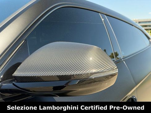 Used 2023 Lamborghini Urus Performante AWD/4WD image 19