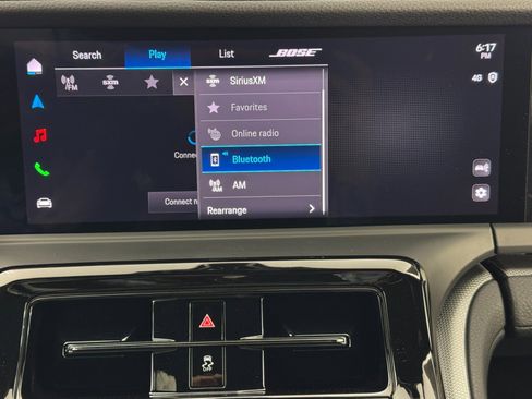 Used 2025 Porsche Panamera w/ Premium Package image 28