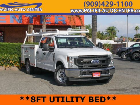 Used 2022 Ford F350 XL w/ Power Equipment Group image 1