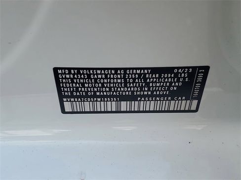 Used 2023 Volkswagen GTI 40th Anniversary Edition image 28