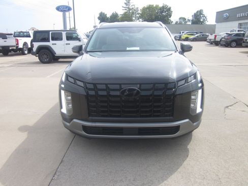 Used 2025 Hyundai Palisade SEL image 2