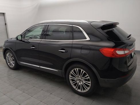 Used 2018 Lincoln MKX Reserve w/ Luxury Package FWD image 3