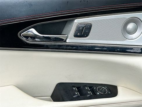 Used 2017 Lincoln MKX Black Label w/ Lincoln MKX Climate Package image 21