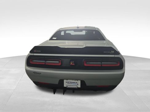 Used 2019 Dodge Challenger R/T Scat Pack RWD image 4