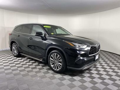 Used 2021 Toyota Highlander Platinum
