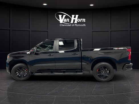 Used 2025 Chevrolet Silverado 1500 RST w/ Redline Edition AWD/4WD image 7