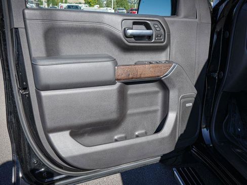 Used 2021 GMC Sierra 1500 Denali w/ Denali Ultimate Package image 15