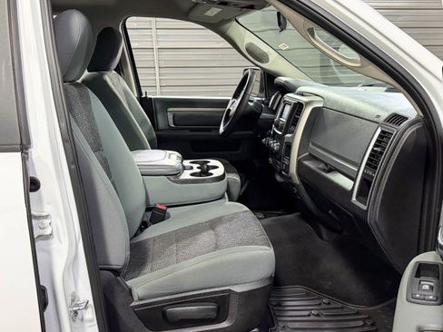 Used 2019 RAM 1500 Classic SLT w/ Protection Group image 18