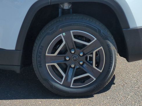New 2026 Jeep Cherokee Limited AWD/4WD image 26