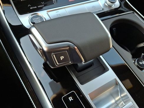 New 2026 Audi Q8 Premium Plus image 7