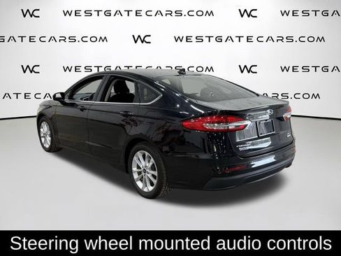 Used 2019 Ford Fusion SE image 5
