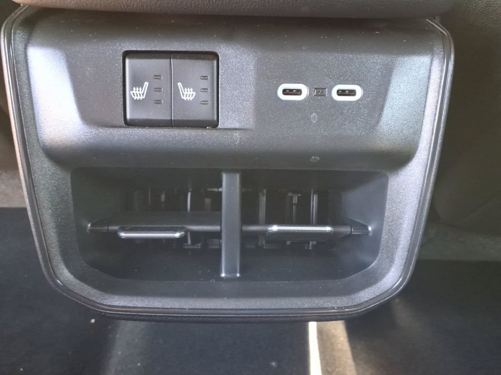 New 2026 Dodge Charger R/T AWD/4WD image 15