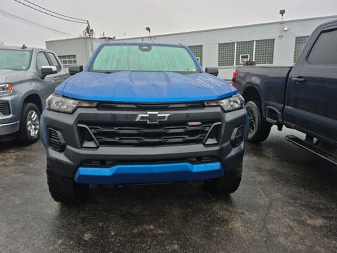 Used 2023 Chevrolet Colorado Trail Boss w/ Advanced Trailering Package image 2