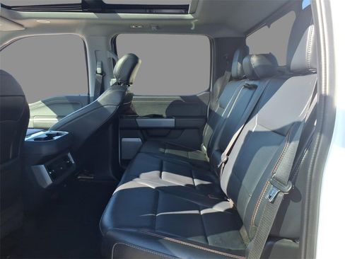 Used 2023 Ford F250 Lariat w/ Lariat Ultimate Package image 5