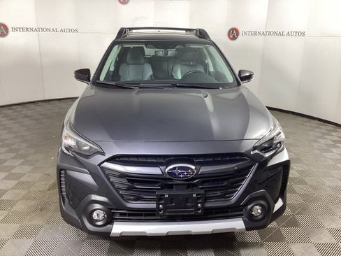 Used 2023 Subaru Outback Limited image 2