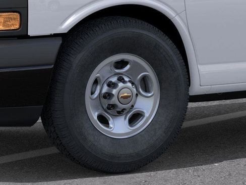 New 2025 Chevrolet Express 2500 w/ Communications Package image 9