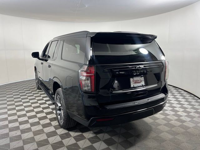 Used 2023 Chevrolet Suburban Z71 AWD/4WD image 5