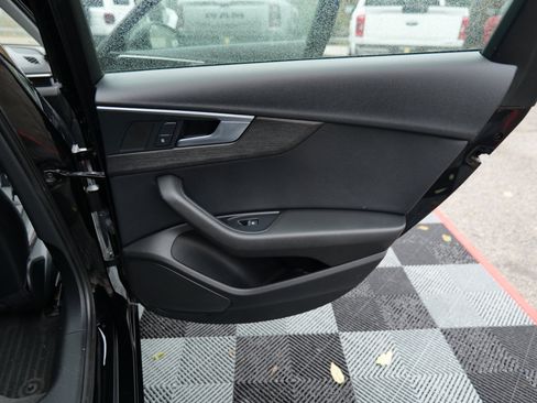 Used 2017 Audi A4 2.0T Premium w/ Convenience Package image 39