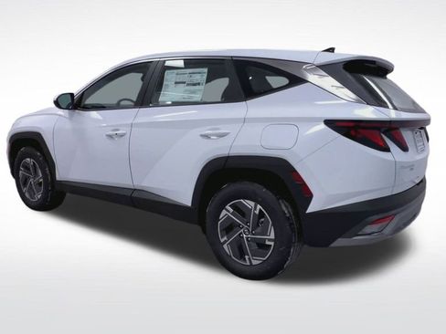 New 2026 Hyundai Tucson Blue SE AWD/4WD image 17