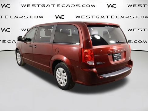 Used 2019 Dodge Grand Caravan SE image 38