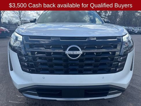 New 2026 Nissan Pathfinder Platinum image 39