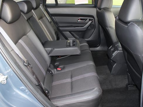 Used 2025 MAZDA CX-50 AWD 2.5 S w/ Preferred Package image 19