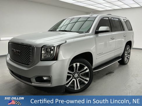 Used 2017 GMC Yukon Denali image 1