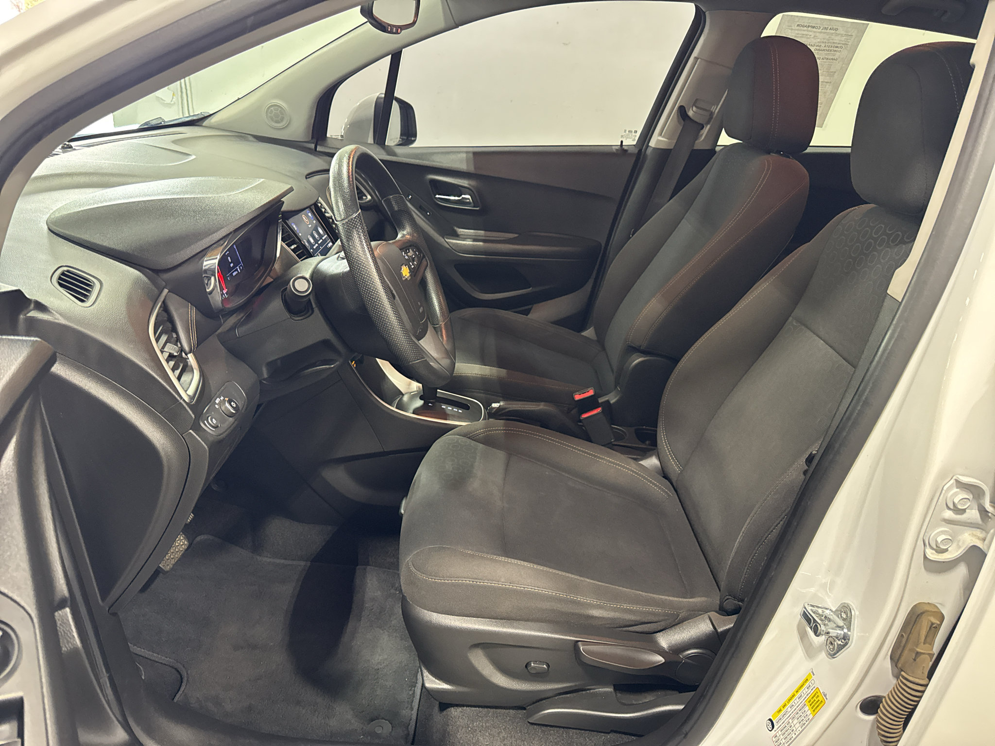 Certified 2020 Chevrolet Trax LS w/ Tint and Cruise Package FWD image 27