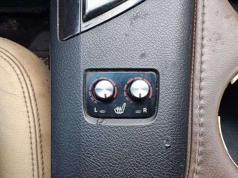 Used 2014 Toyota Avalon XLE Premium FWD image 13
