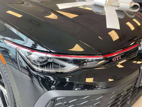 New 2025 Volkswagen GTI SE image 10