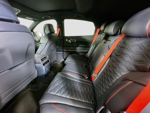 New 2027 Genesis GV80 3.5T e-SC AWD/4WD image 17
