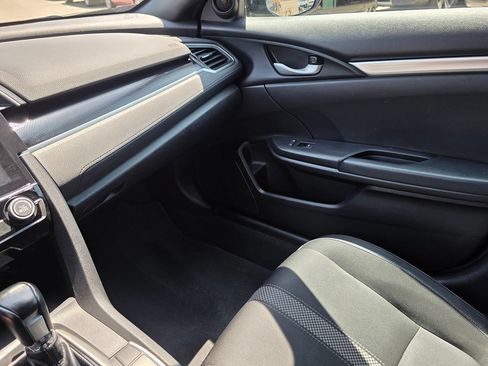 Used 2020 Honda Civic Sport image 33