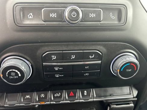 Used 2025 Chevrolet Silverado 1500 Custom w/ LPO, Dark Essentials Package AWD/4WD image 17